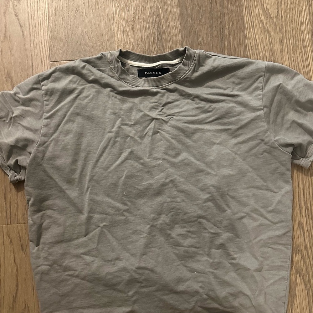 PacSun Classic Gray Short Sleeve Tee